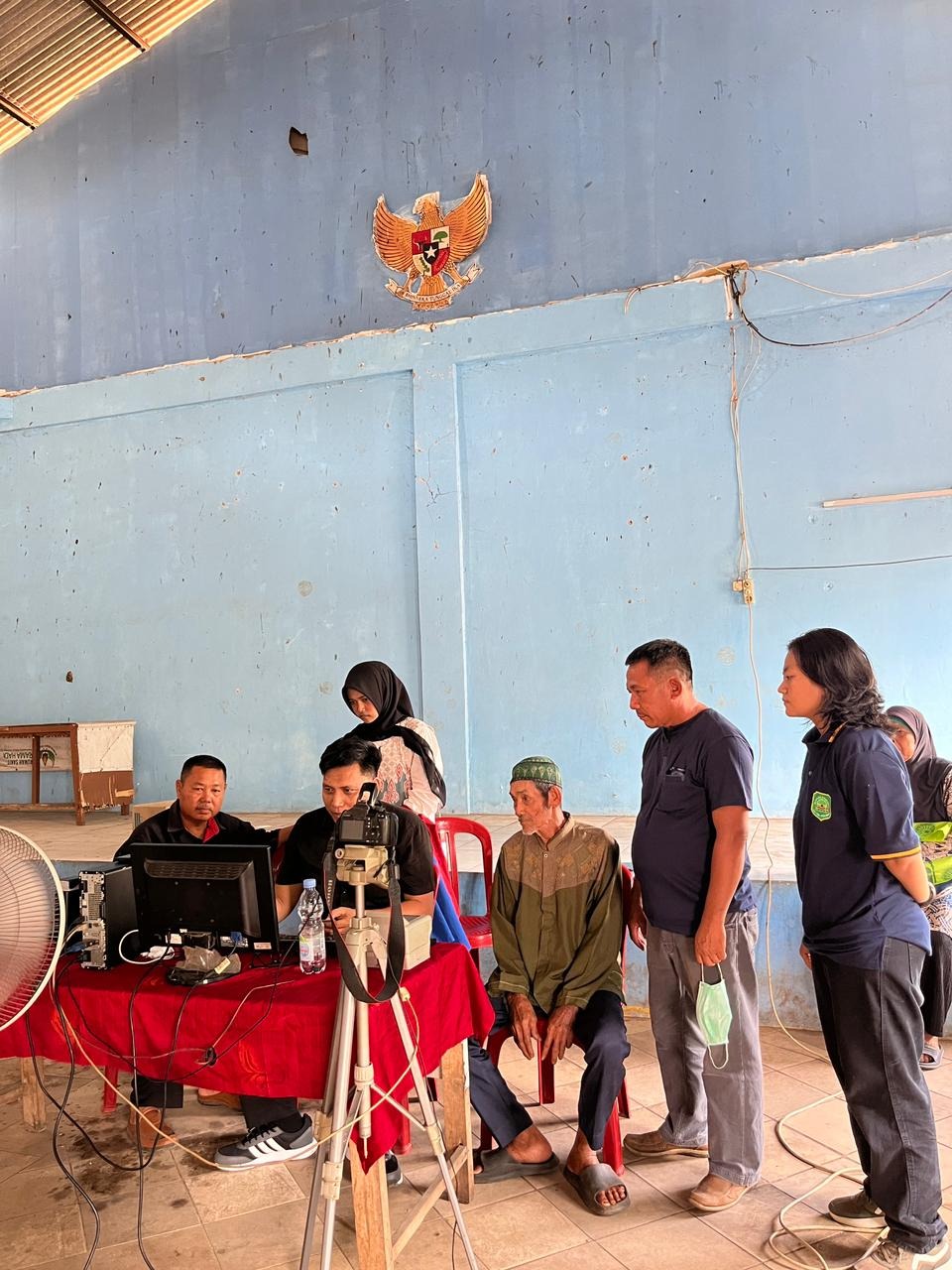 Disdukcapil Subang Gelar Layanan "Jemput Bola" Perekaman E-KTP di Desa Lengkong